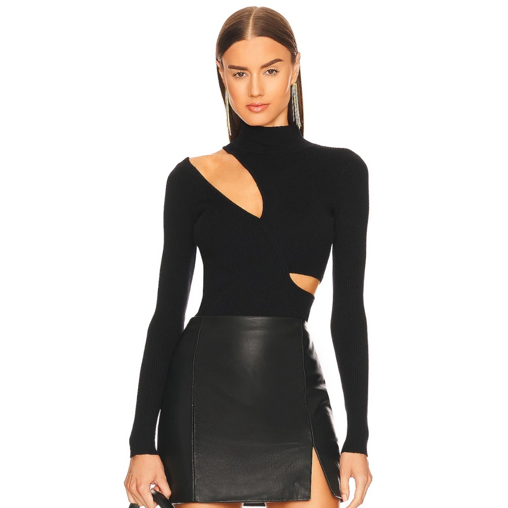 Soraya Sweater in Black
Michael Costello
